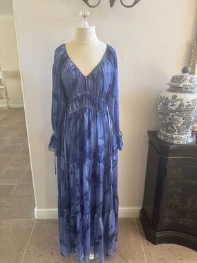 Desigual NWT blue flowy tiedye maxi dress with slip. Size Small